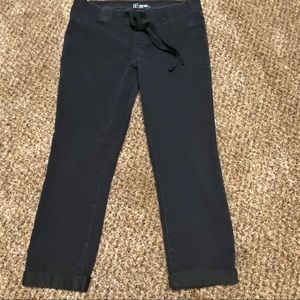 Drawstring pull on cropped stretch black jeans